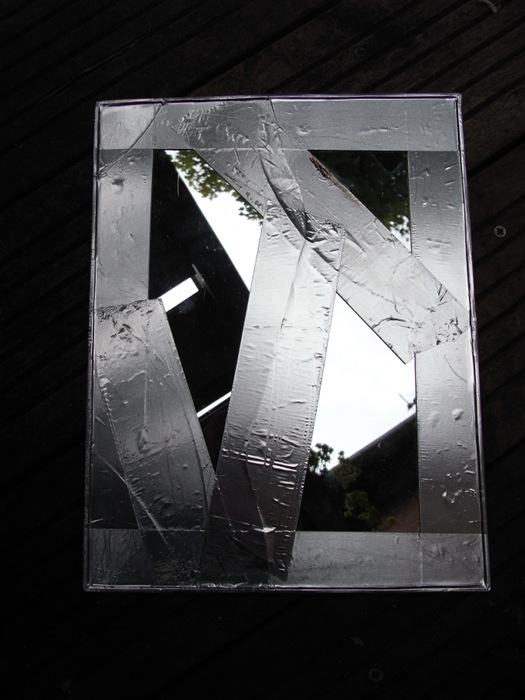 Sculpture confi&eacute;e 836 bris&eacute;e