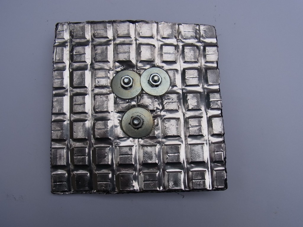 sculpture confi&eacute;e 884